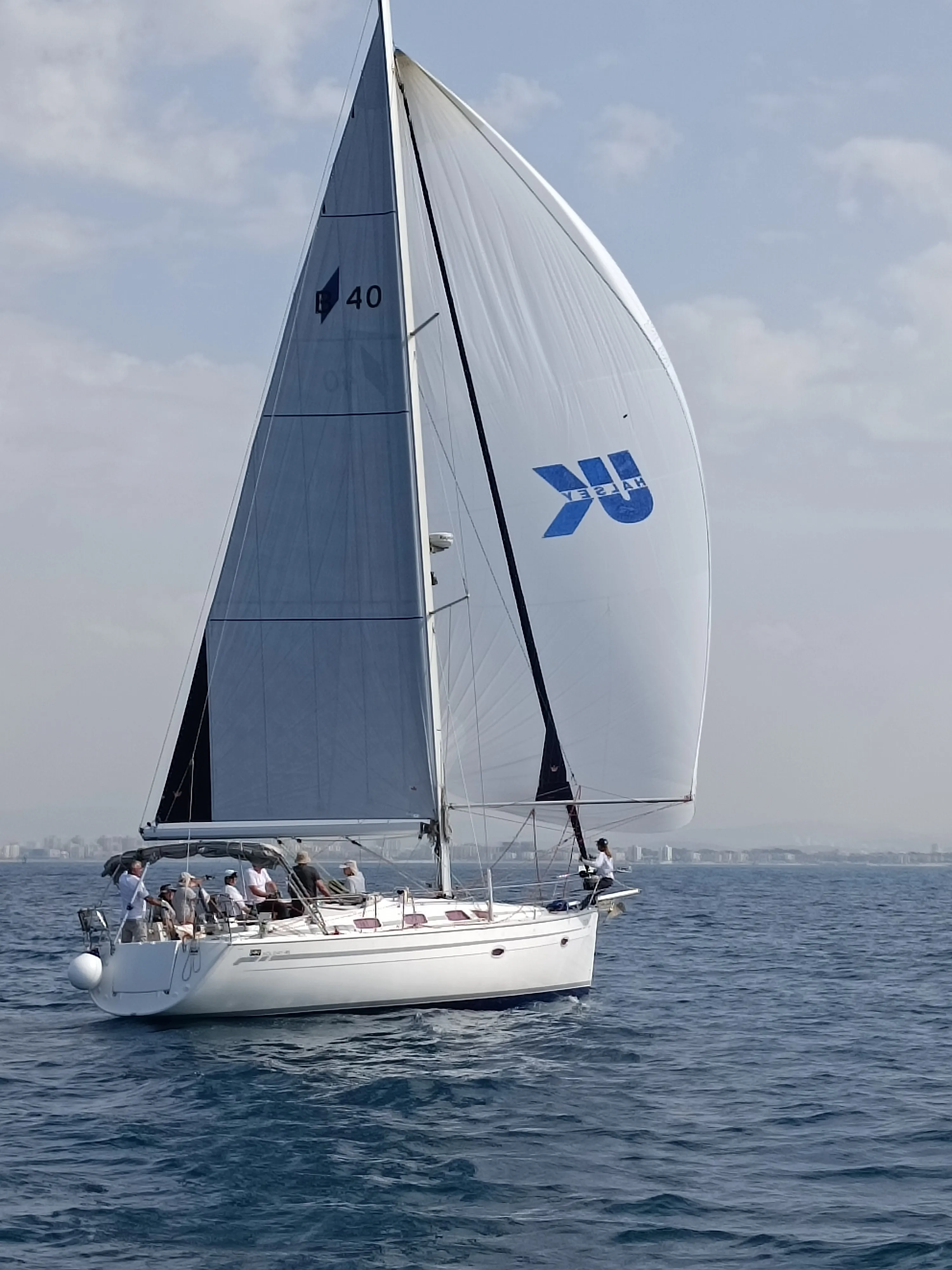 סיפון יאכטה יאמי